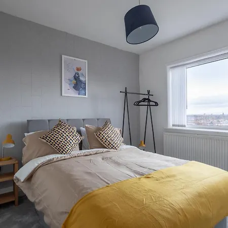 Oldroyds Stays - Cosy For 6 Close To Leeds In Beeston With Super Speed Free Wifi & On Street Free Parking Leeds (West Yorkshire)