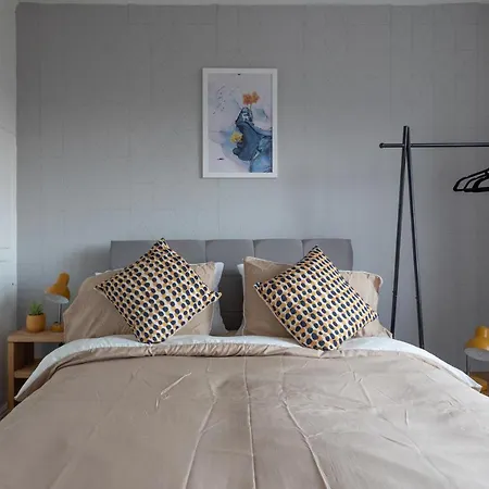 Oldroyds Stays - Cosy For 6 Close To Leeds In Beeston With Super Speed Free Wifi & On Street Free Parking